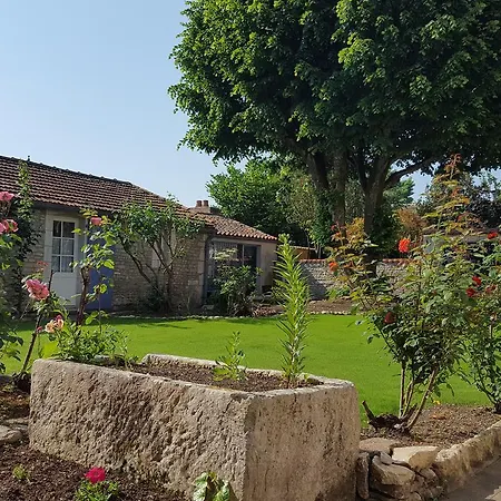 La Closeraie לינה וארוחת בוקר